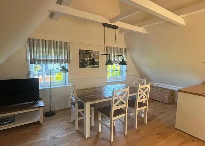 Nebel-s-hues-og Appartement *