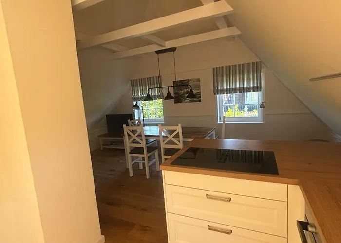 Nebel-s-hues-og Appartement *